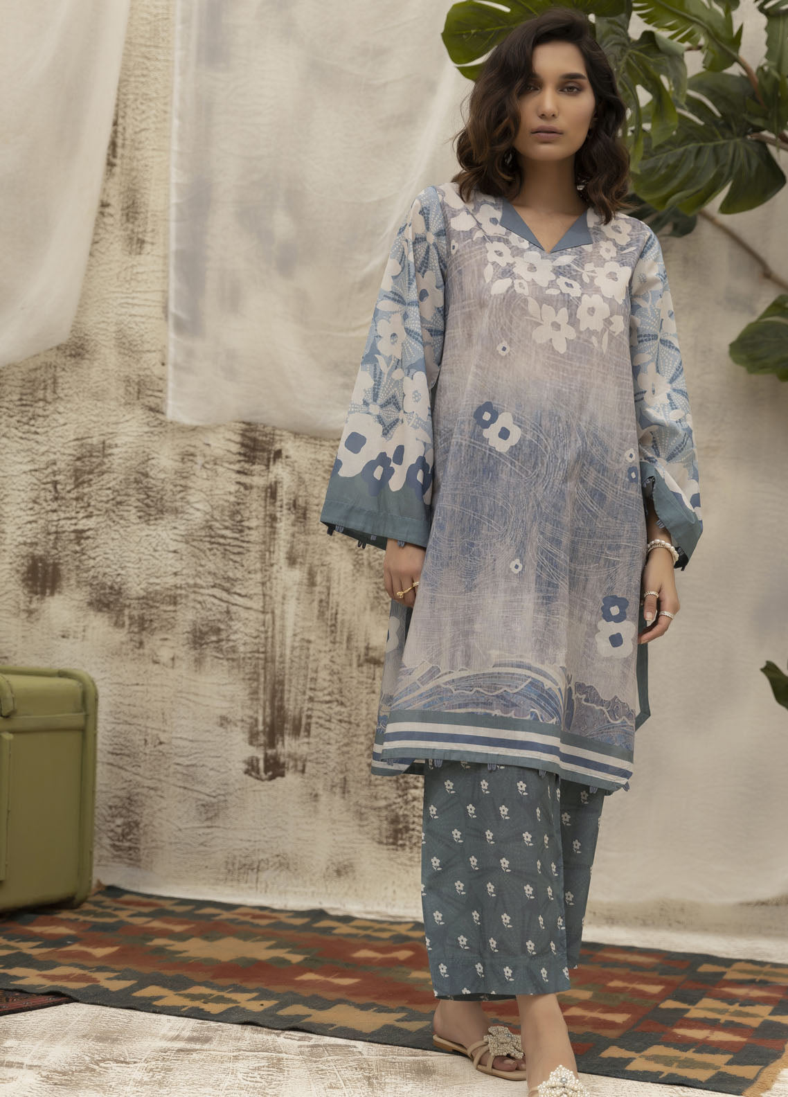 Dhanak Casual Pret Printed Lawn 2 Piece Suit DC-2131 BLUE