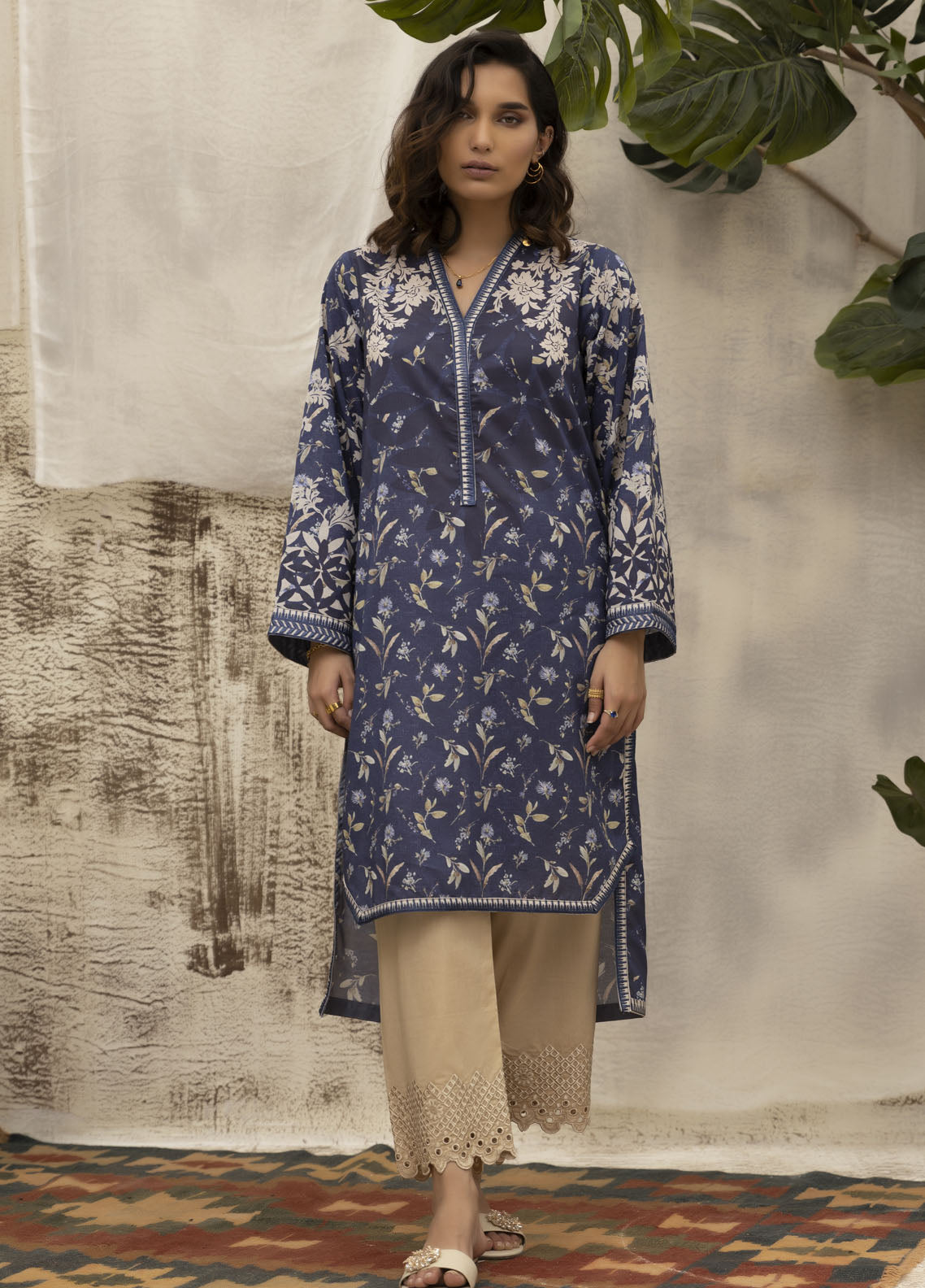 Dhanak Casual Pret Embroidered Lawn Shirt DC-0484 BLUE