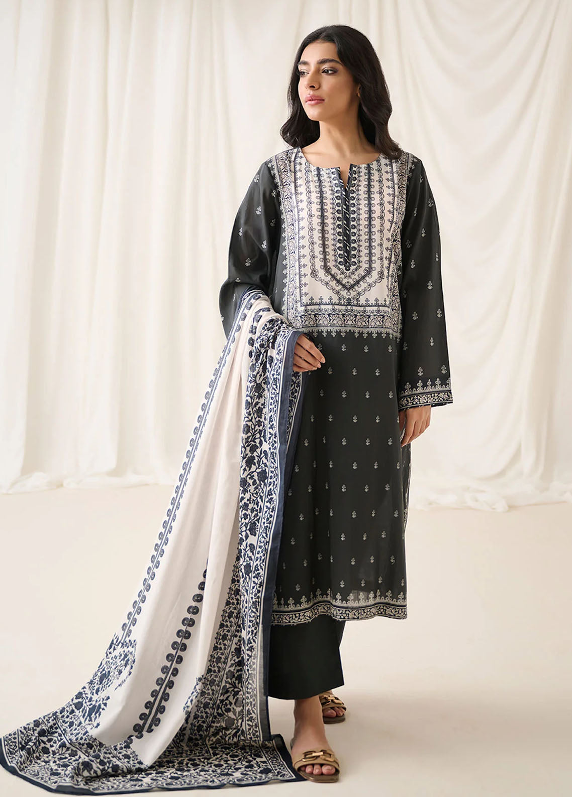 Dhanak Unstitched Monochrome Collection 2023 DU-3160 BLACK