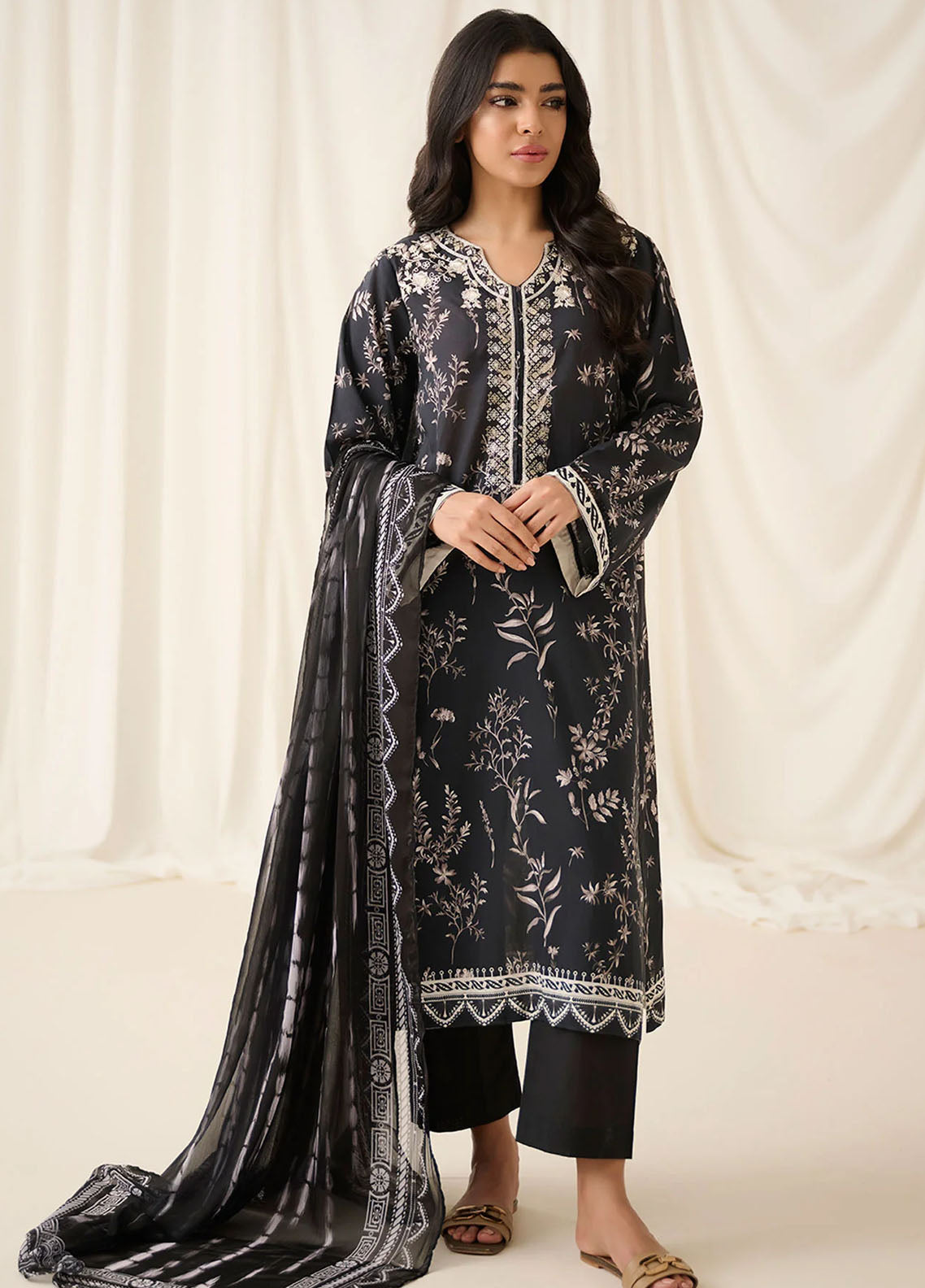 Dhanak Unstitched Monochrome Collection 2023 DU-3155 BLACK