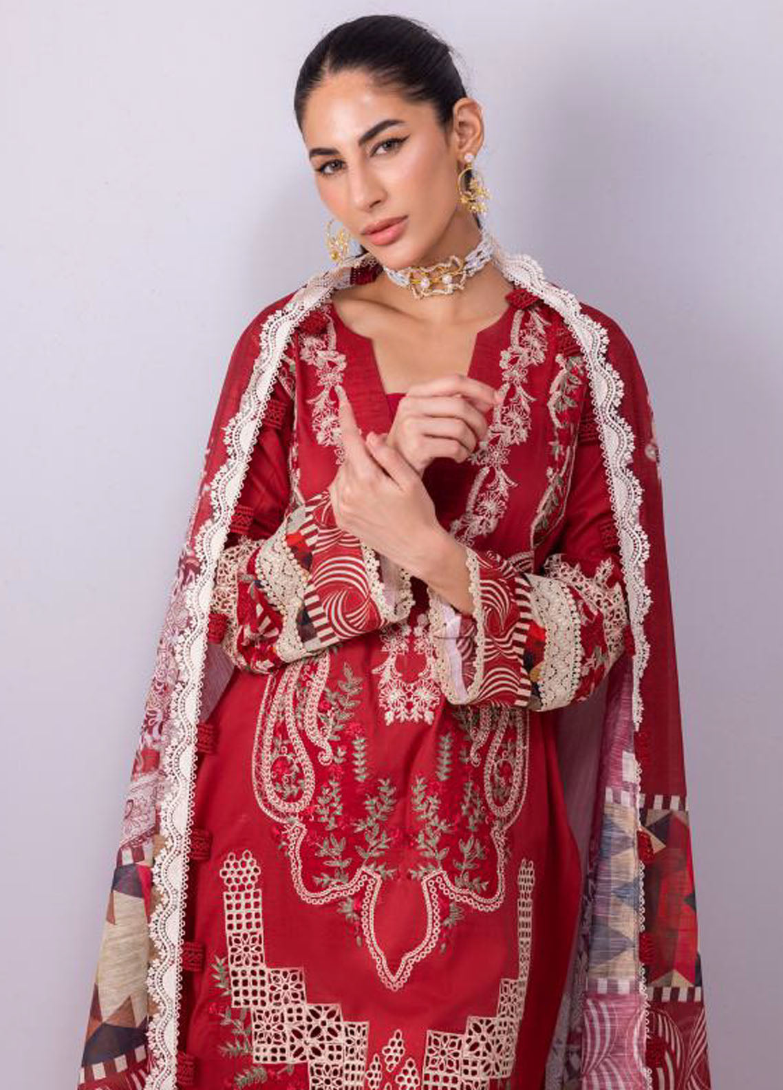 Elaf Signature Embroidered Lawn Collection 2023 ESC-08B