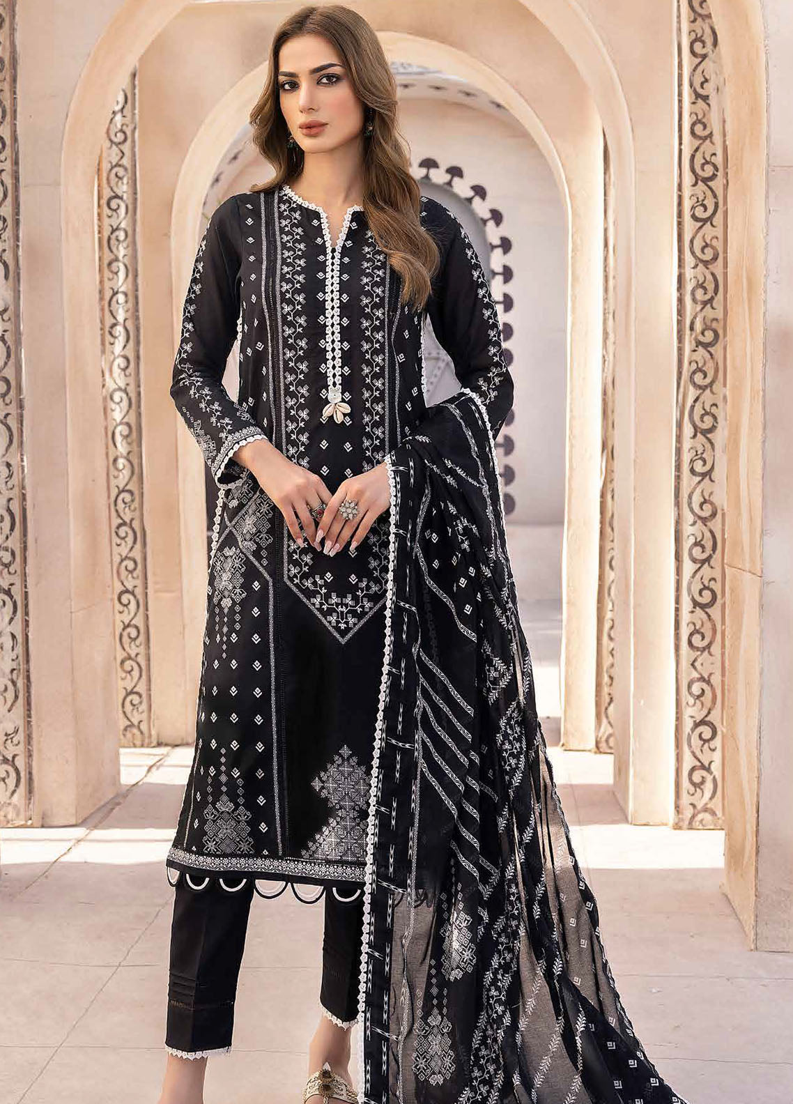 Gul Ahmed Black & White Unstitched Lawn Collection 2023 32035