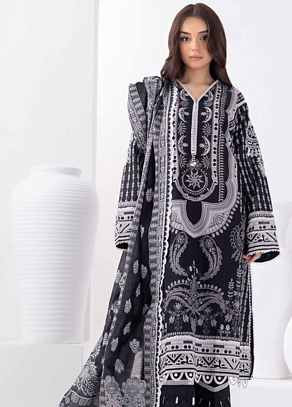 Gul Ahmed Black & White Unstitched Lawn Collection 2023 MJ-32062