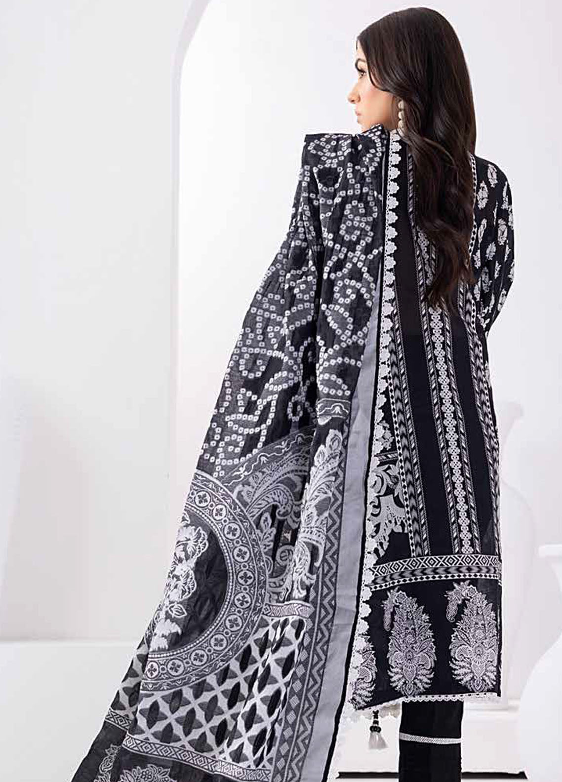 Gul Ahmed Black & White Unstitched Lawn Collection 2023 MJ-32061