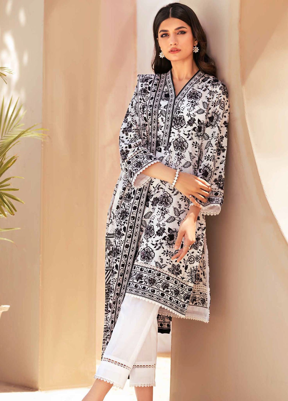 Gul Ahmed Black & White Unstitched Lawn Collection 2023 BT-32003