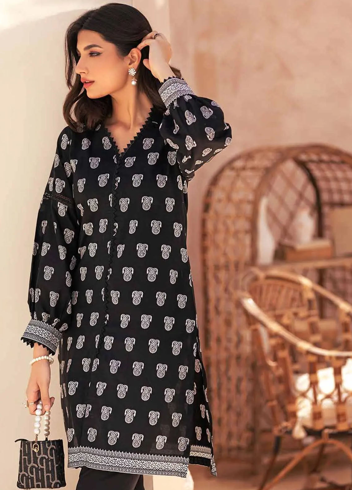 Gul Ahmed Black & White Unstitched Lawn Collection 2023 BT-32008