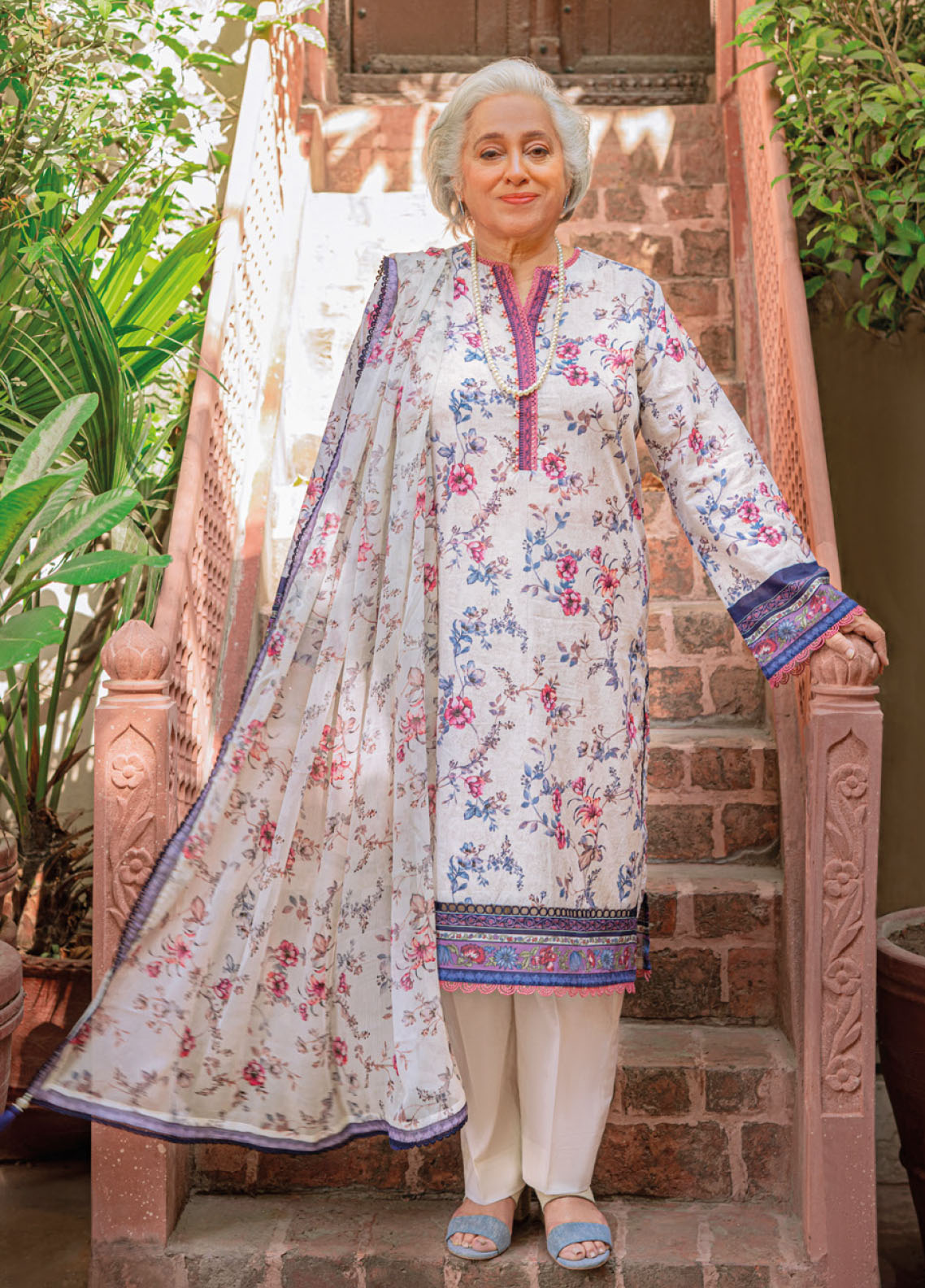 Gul Ahmed Mother Lawn Summer Collection 2023 BM-32002