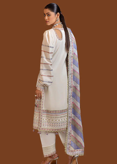 Gul Posh By Neelos Unstitched Lawn Collection 2023 Ivory