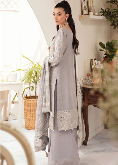 Gulaal Luxury Lawn Collection 2023 Vol-2 D-02 Neeshay