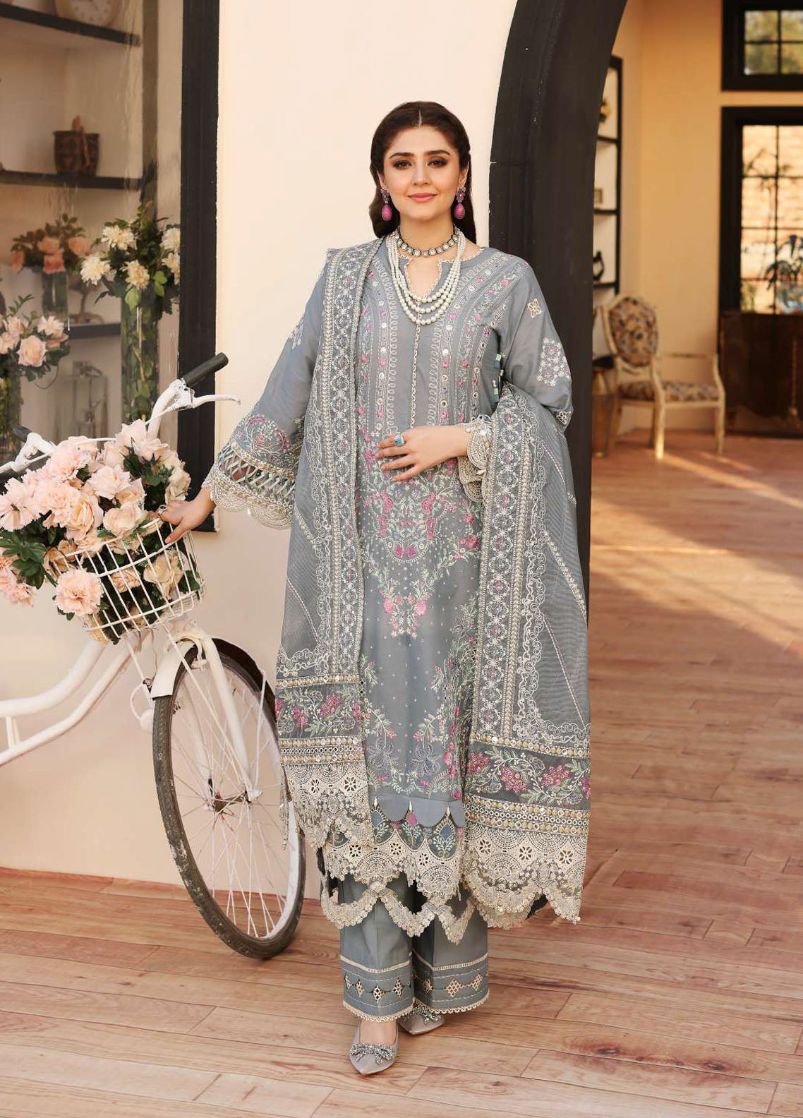 Kahf Luxury Lawn Collection 2023 KHF23LL KLC-08