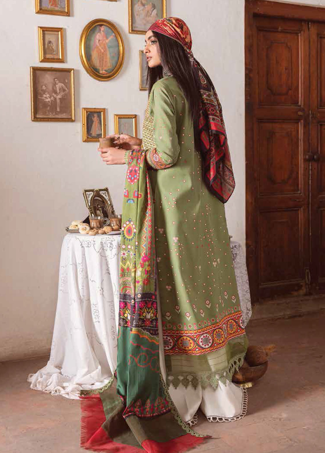 Kinaar by Shiza Hassan Lawn Collection 2023 SHZ-10 Nauratan