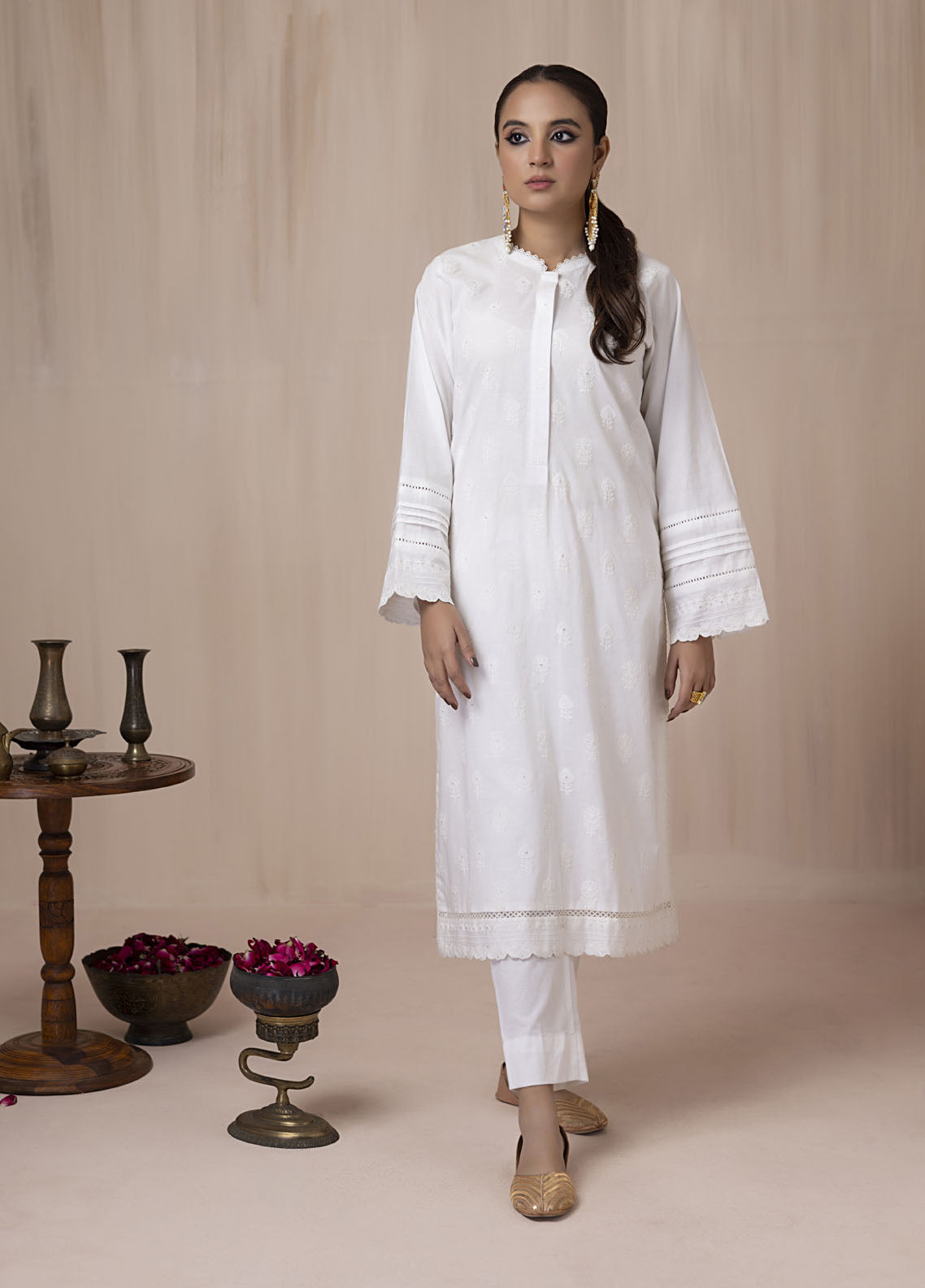 Lakhany Casual Pret Embroidered Cambric Shirt LG-EA-0420-W-EMB-1P