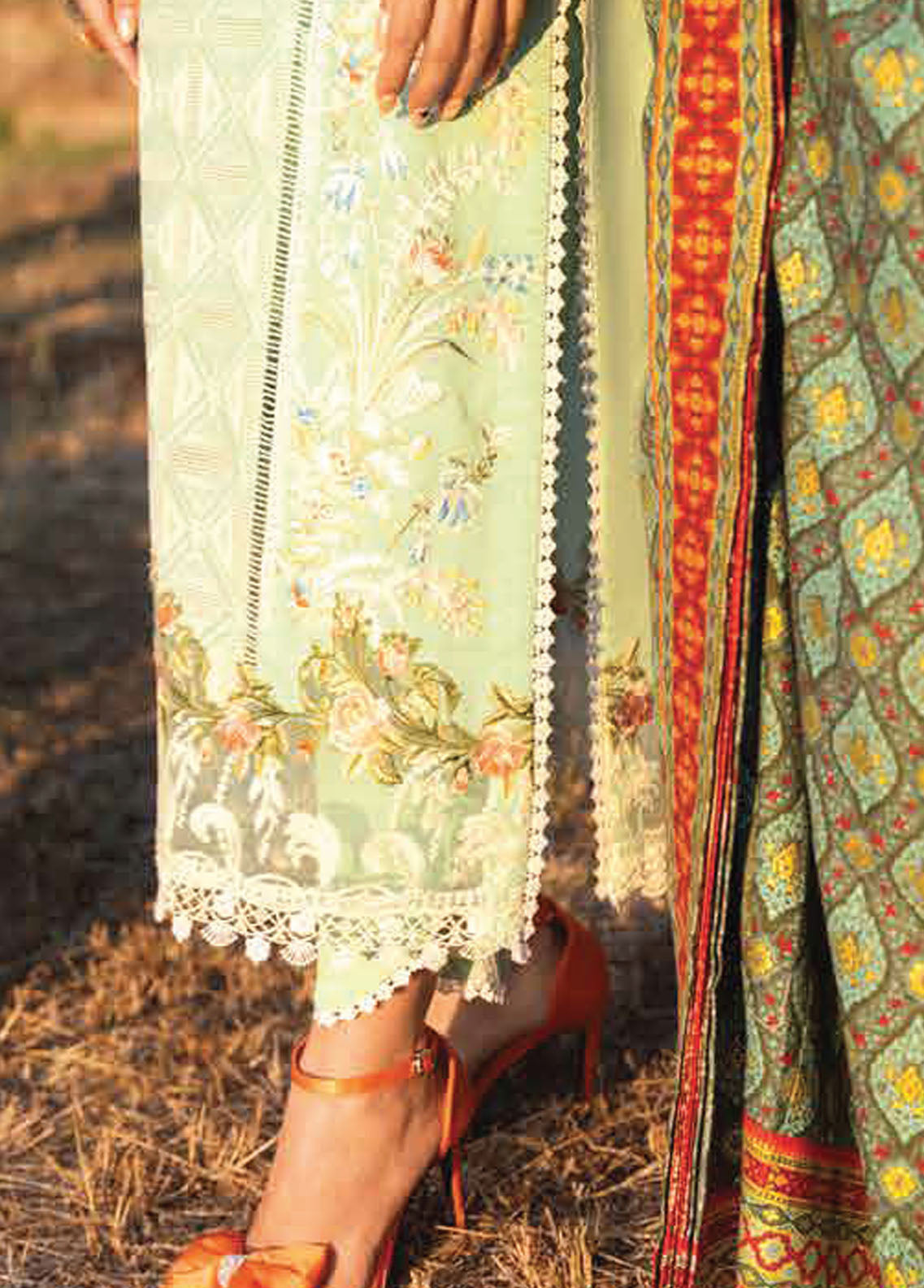 Lawana by Mushq Luxury Lawn Spring/Summer Collection 2023 MSL-23-11 Parinya