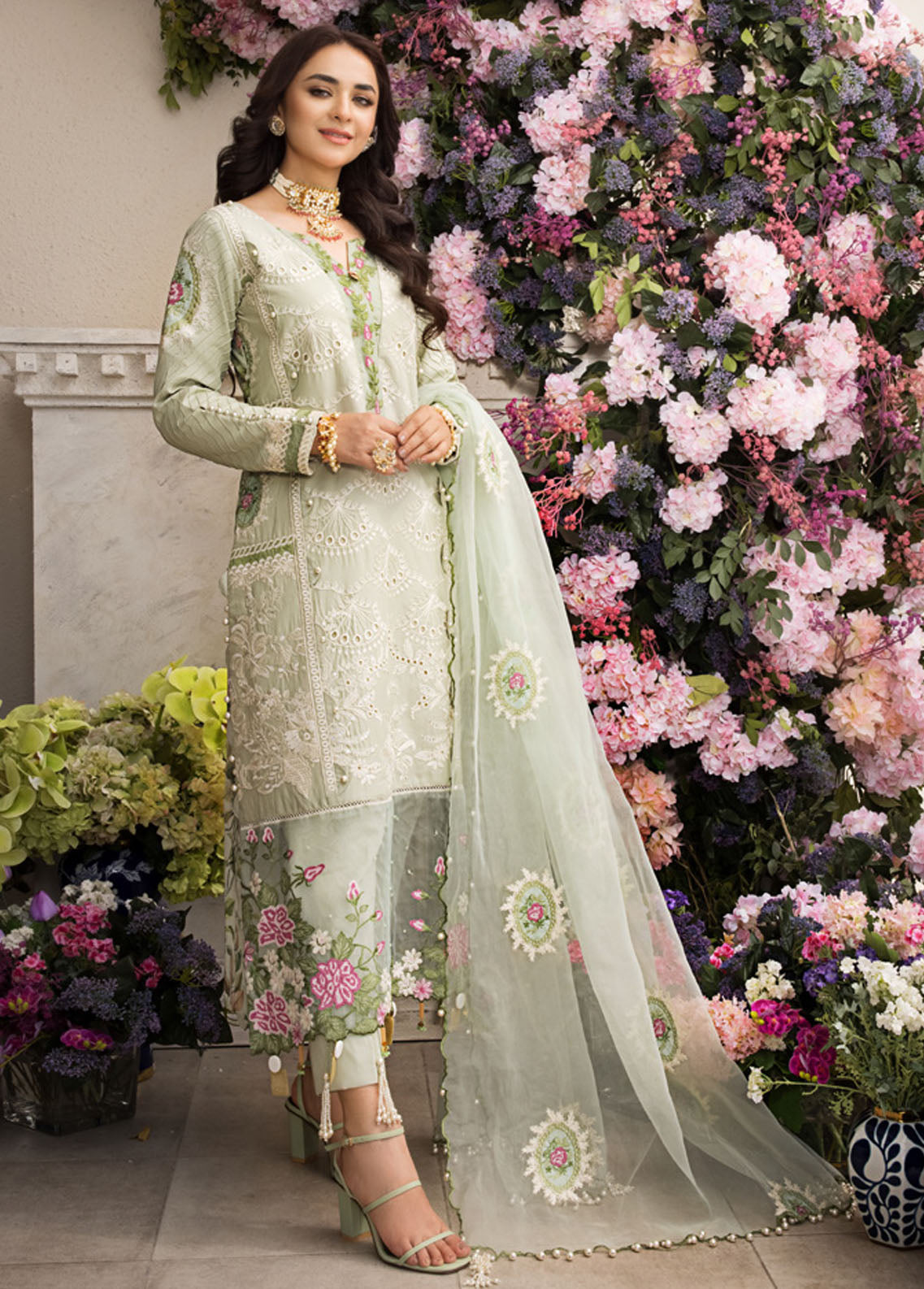 Mahiymaan Unstitched Luxury Lawn Eid Collection 2023 D-01