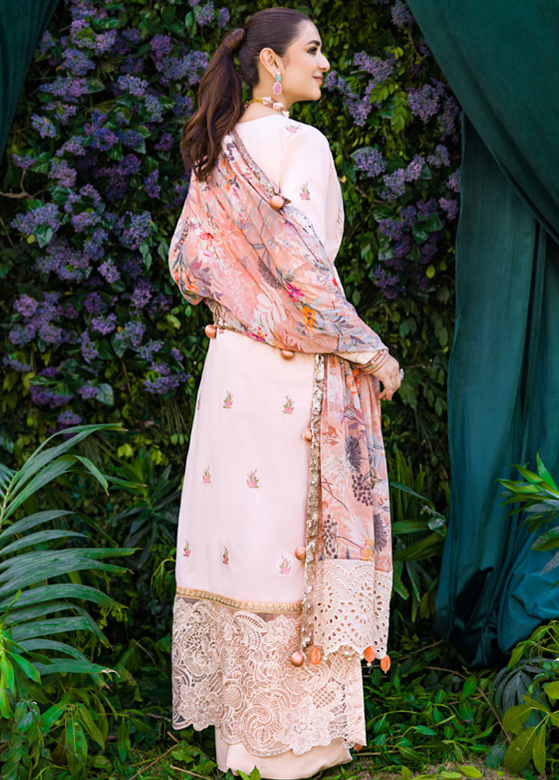 Mahiymaan Unstitched Luxury Lawn Eid Collection 2023 D-02