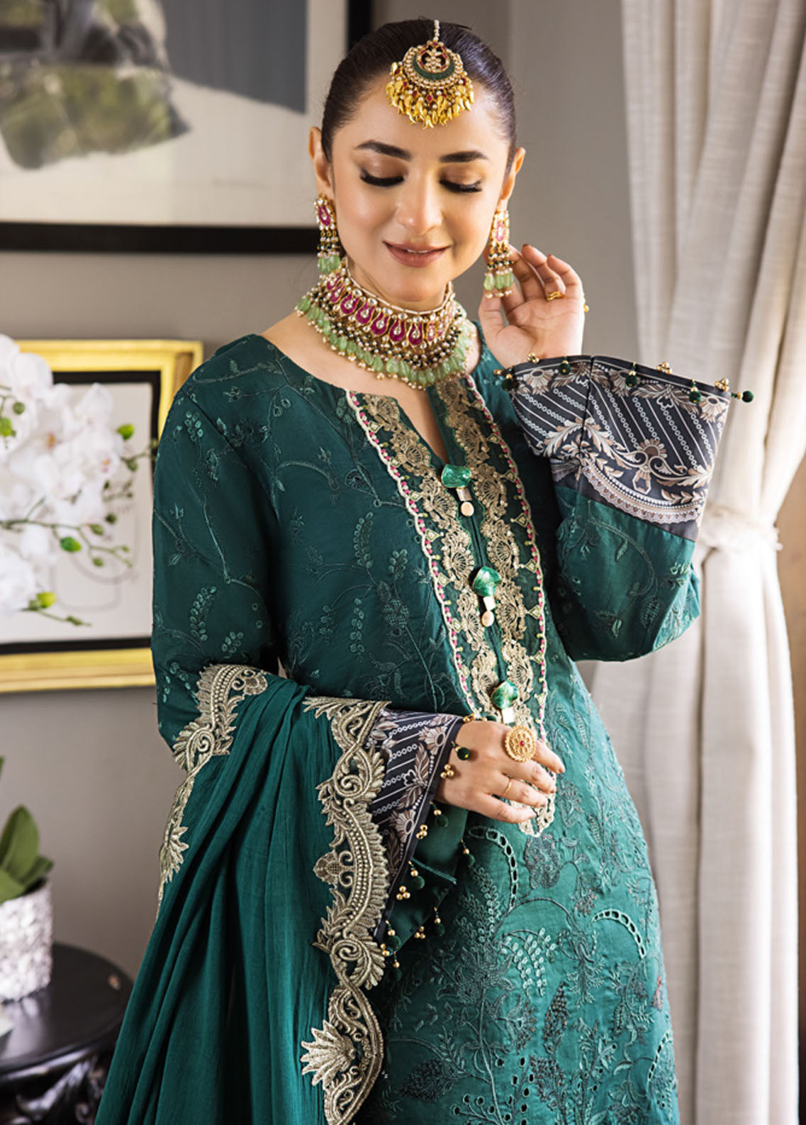 Mahiymaan Unstitched Luxury Lawn Eid Collection 2023 D-05