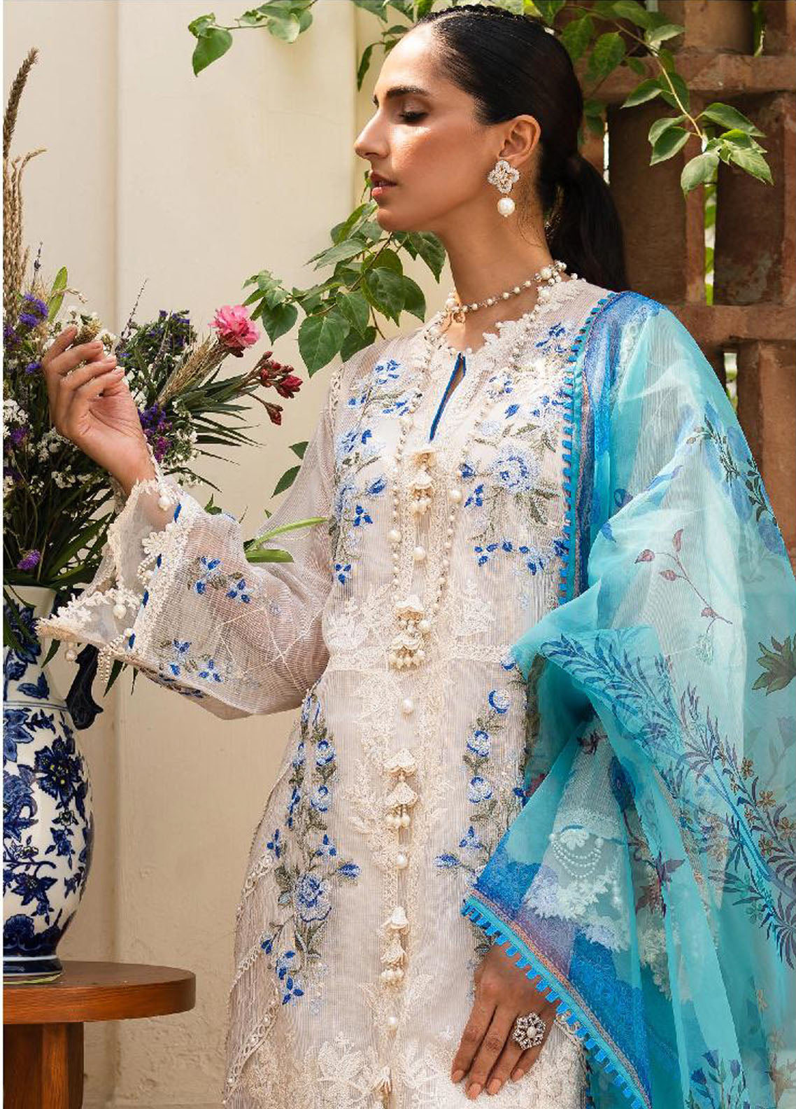 Muzlin By Sana Safinaz Summer Lawn Collection 2023 Vol-2 6A