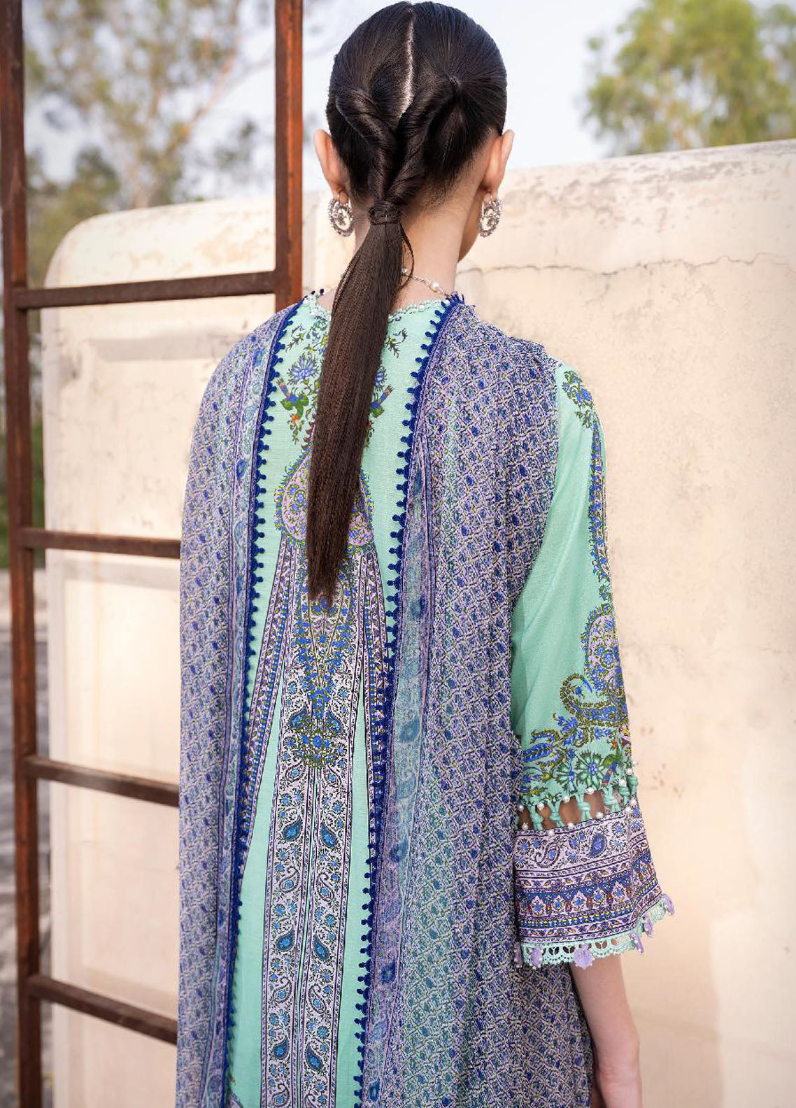 Muzlin By Sana Safinaz Summer Lawn Collection 2023 Vol-2 9A