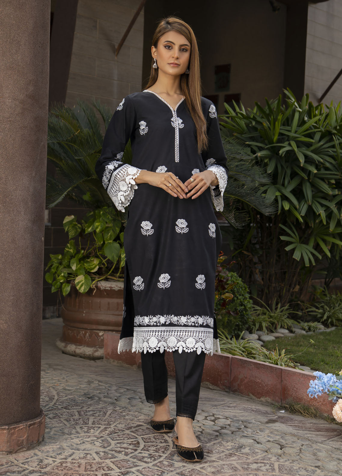 Naaz Couture Luxury Pret Embroidered Lawn Kurta NC23LL Black