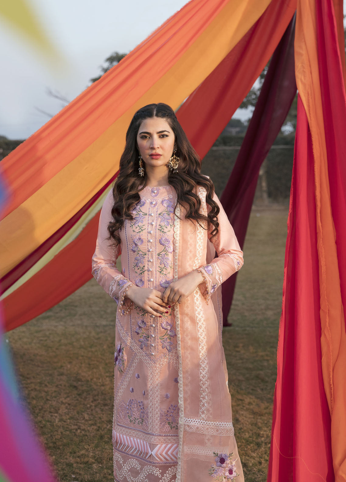 Parishay Luxury Lawn Collection 2023 PR23LL D-01