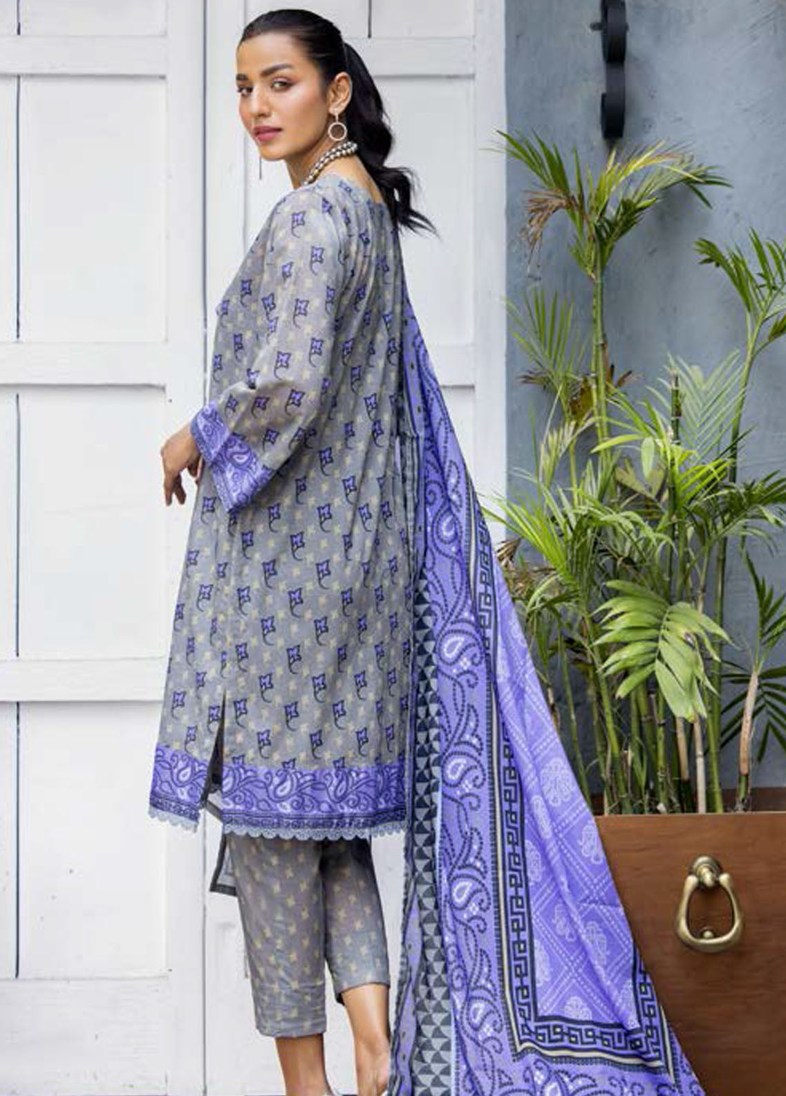 Rang By Motifz Printed Lawn Collection 2023 3705 MADEMOSILLE