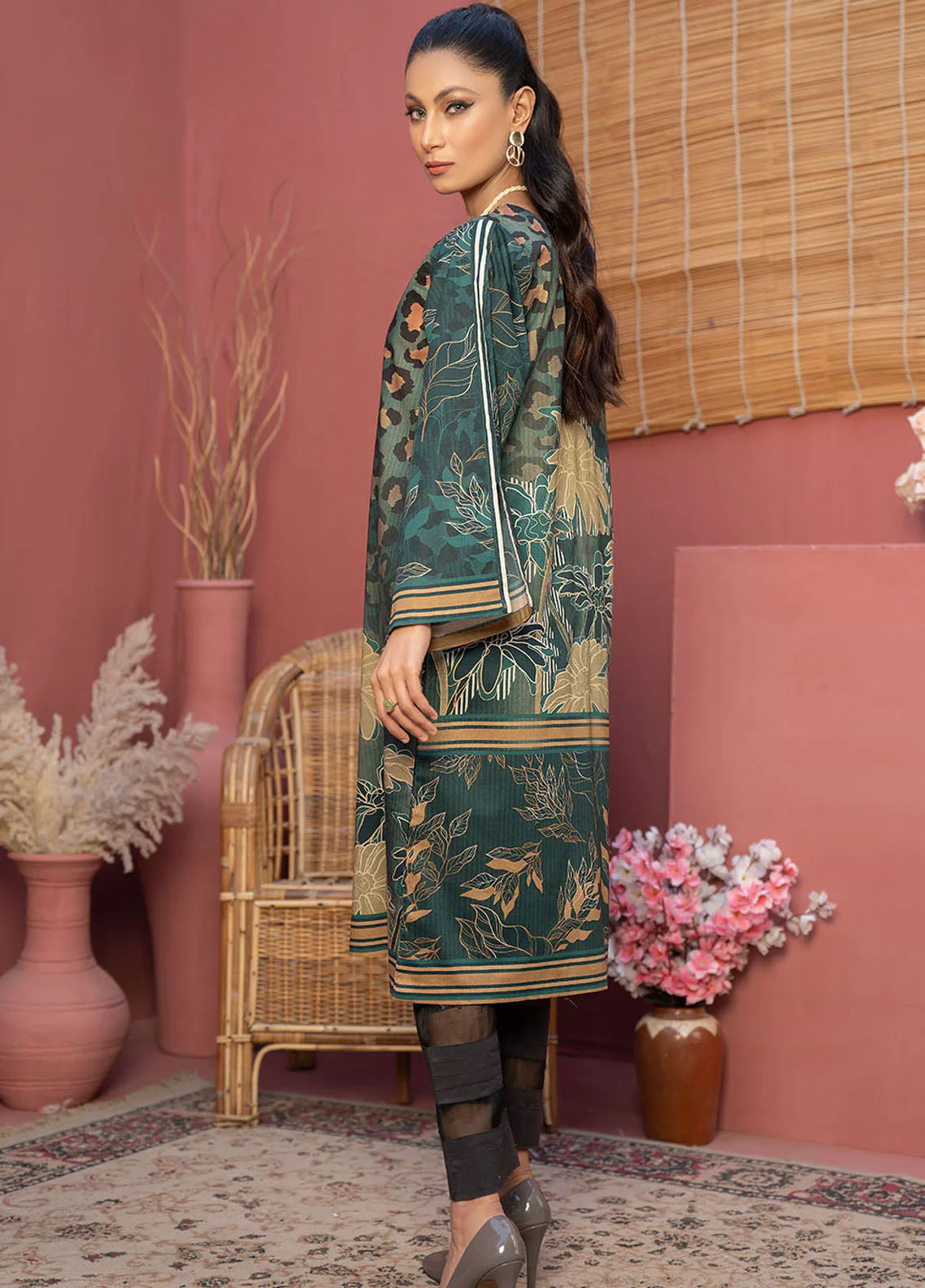 Safwa Digital Print Kurti Collection 2023 SKD-263