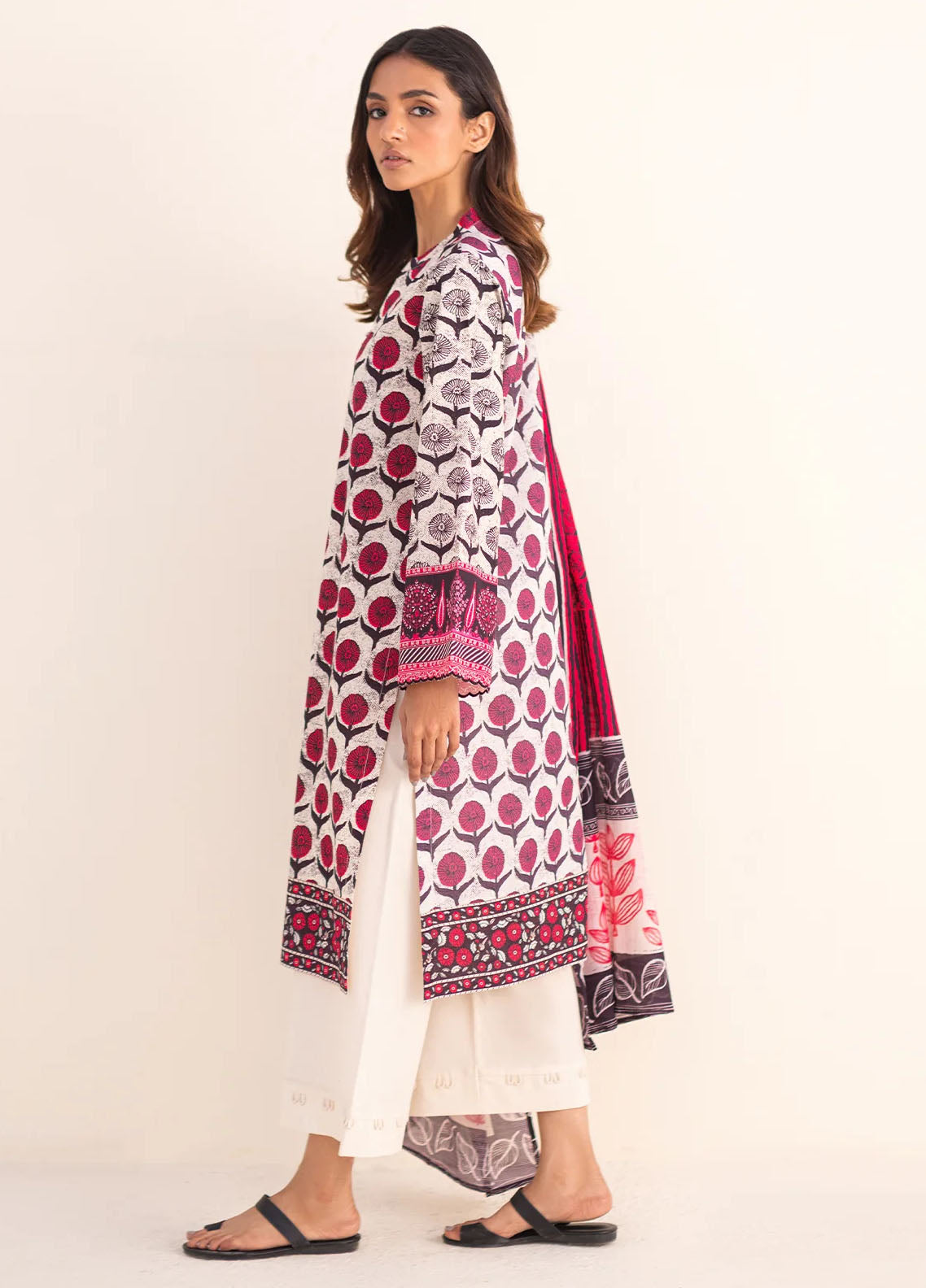 Sahar Printed Lawn 3 Piece Collection 2023 SSL-V1-23-08