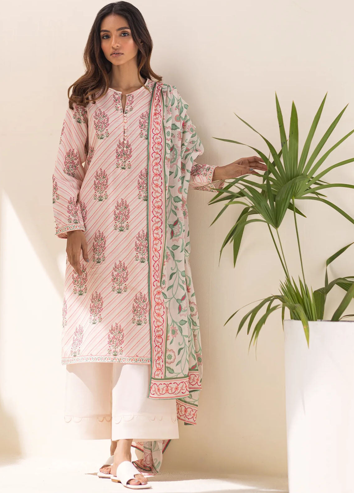 Sahar Printed Lawn 3 Piece Collection 2023 SSL-V1-23-09