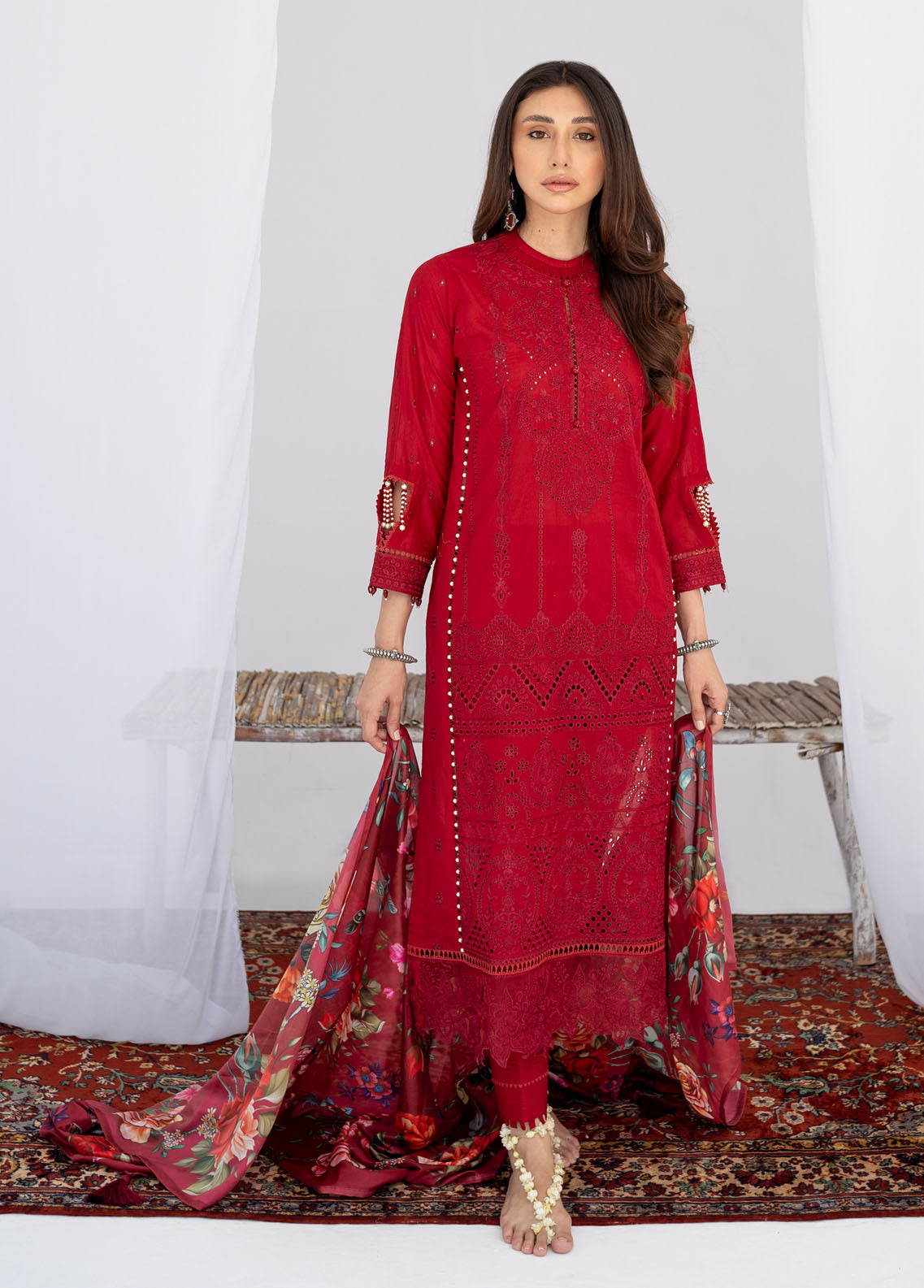 Saheliyaan by Gisele Unstitched Lawn Collection 2023 Layla