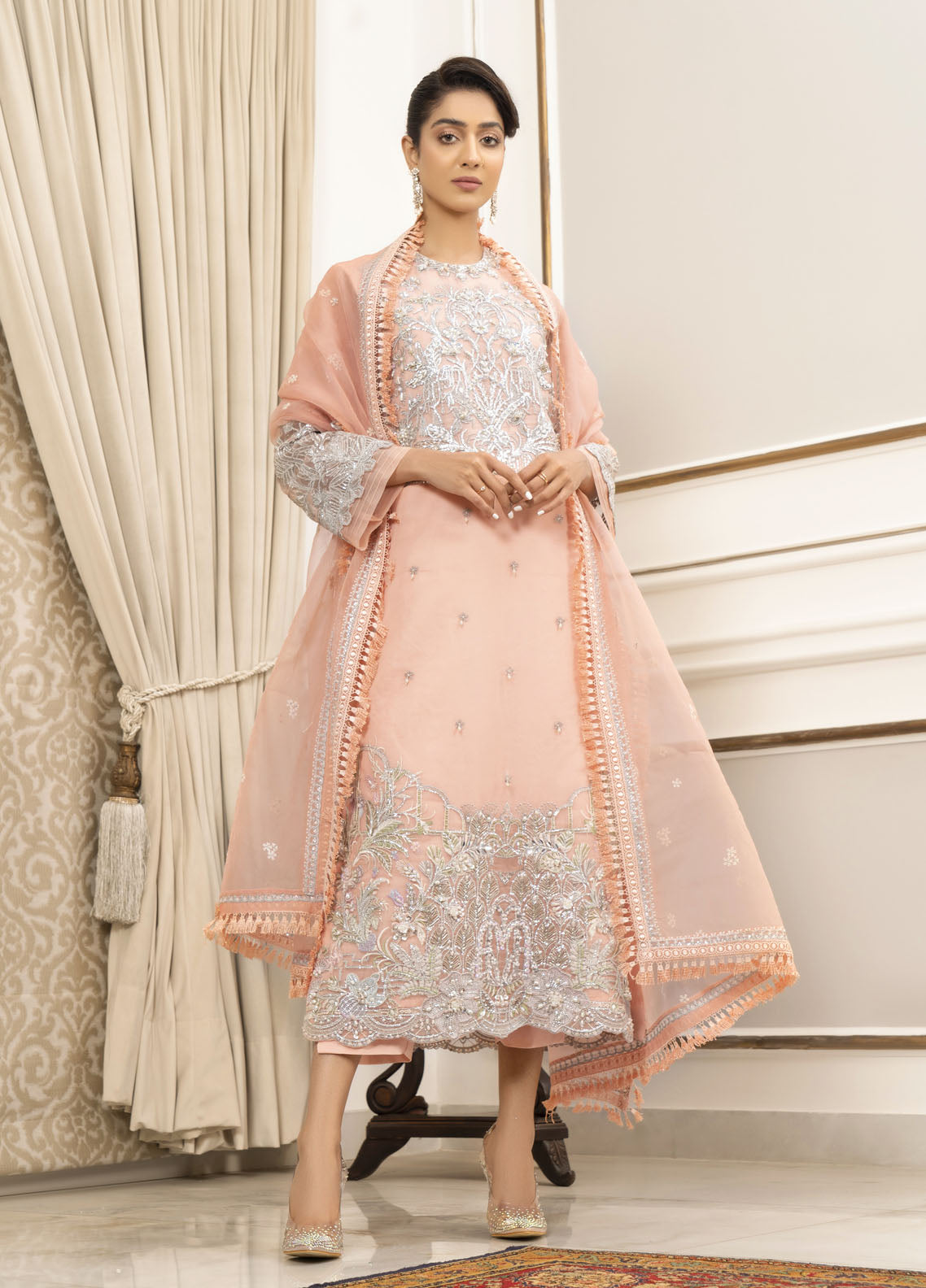 Selene by Aroshi Luxury Formals Collection 2023 04 INAYAAT