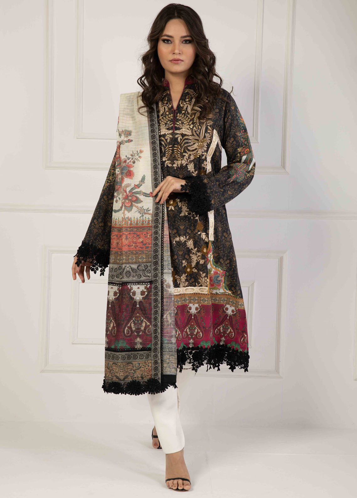 Shamaeel Ansari Essentials Unstitched Lawn Collection 2023 LV113