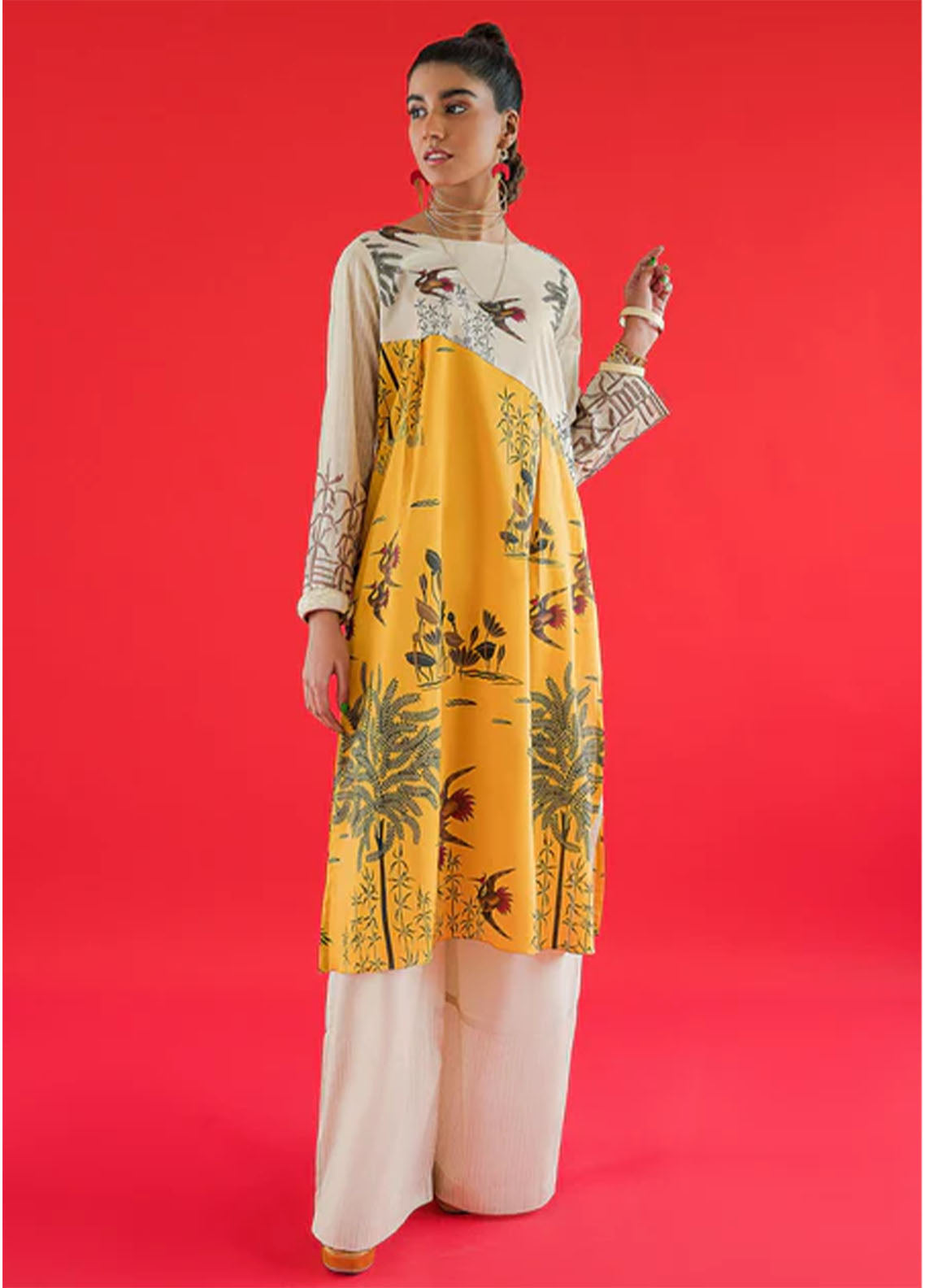 Shurooq Casual Pret Lawn 2 Piece Dress SHQ23NFT Apollo