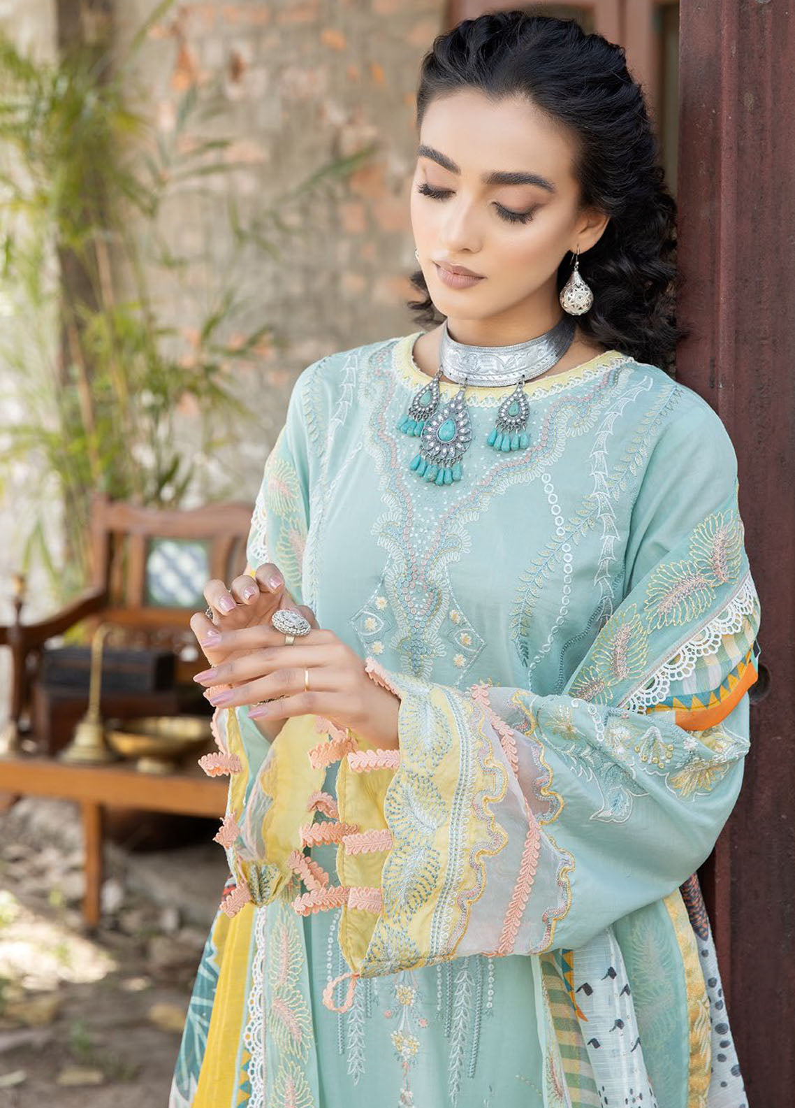 Tehzeeb By Riaz Arts Chikankari Lawn Collection 2023 TL-39