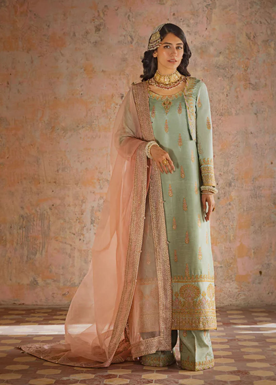 Umaima By Erum Khan Unstitched Eid Collection 2023 DARAKSHAN