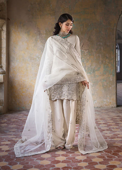 Umaima By Erum Khan Unstitched Eid Collection 2023 HOORAIN