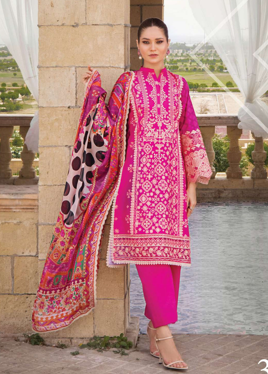 Zainab Chottani Luxury Lawn Collection 2023 3B